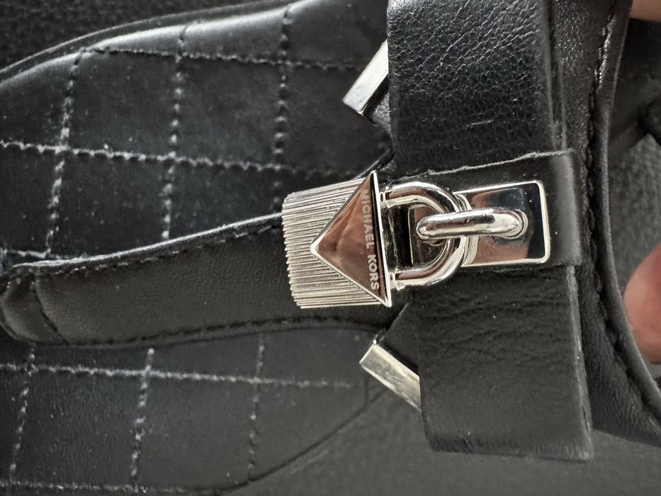 Michael Kors sandałki japonki 37/7M. Wkładka 24 cm
