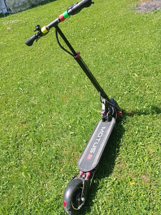 Hulajnoga elektryczna motus 8.5 pro