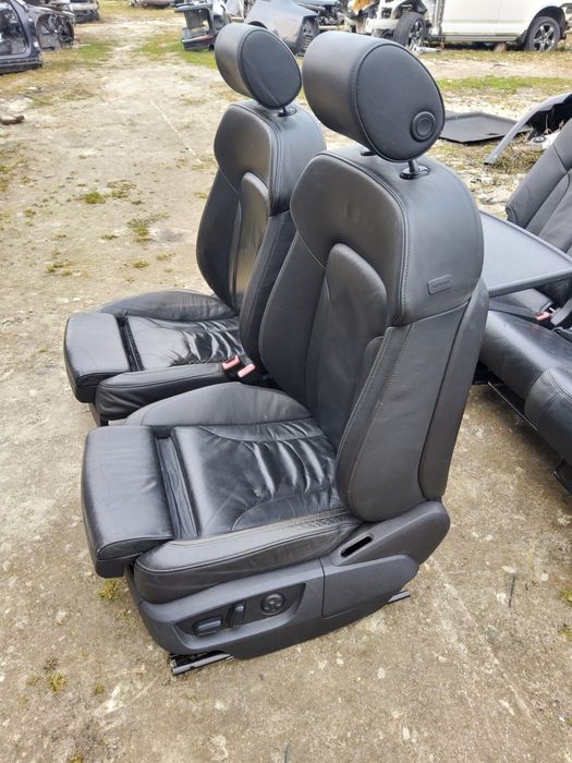 Сидіння з Audi Q7,4L,для буса та інш.авто