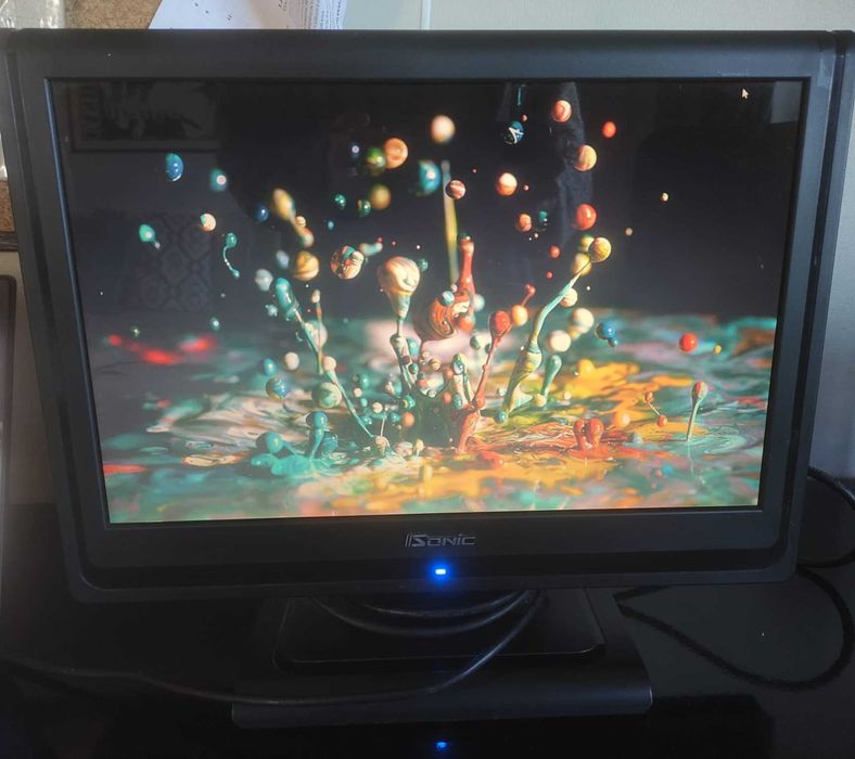 Sonic 17'' Monitor441729225725716480