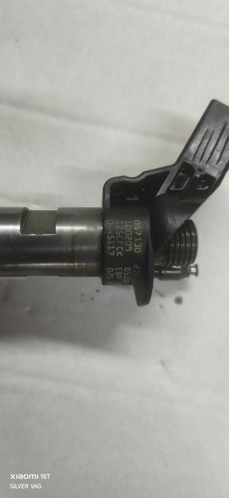 Wtrysk Wtryskiwacz Komplet wtryskiwaczy Audi A8 D4 4.2 TDI 057130277AM 8szt  V8