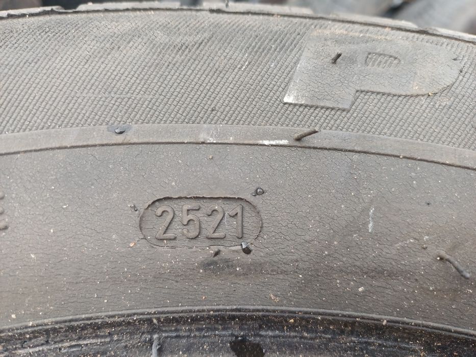 215/55R16 Zimowe 4szt komplet