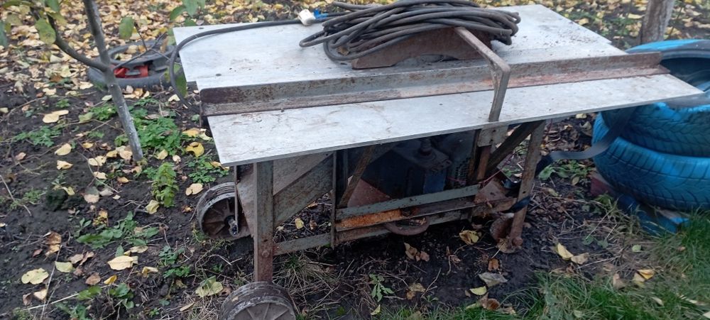 Деревообробний станок, рейсмусовий верстат, фуганок,