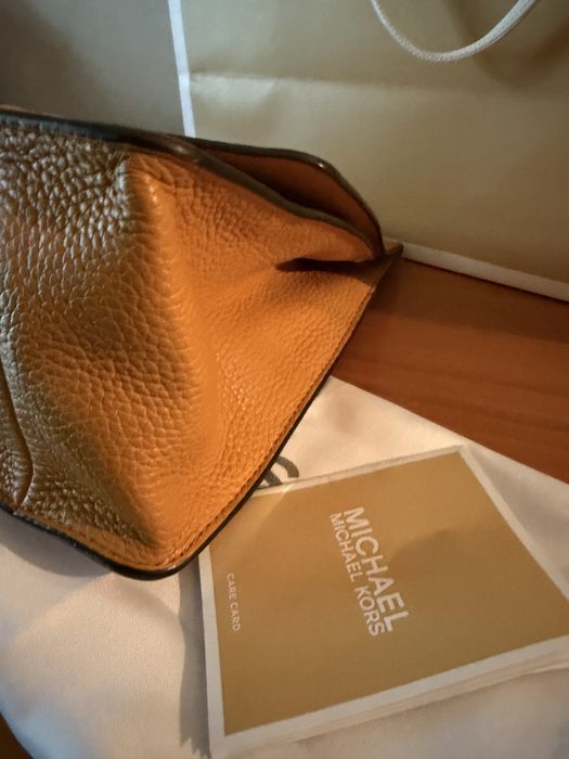 Bolsa em Pele Michael Kors