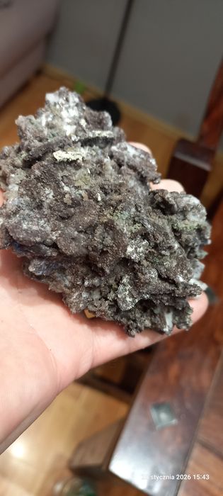 Minerały muskowit, kalcyt