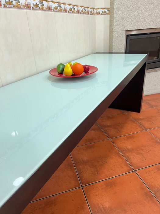 Vendo mesa para escritório