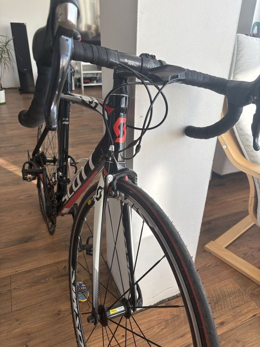 Rower szosowy Scott CR1