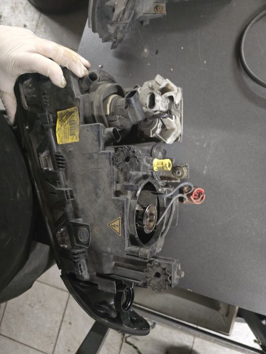 Reflektory Reflektor xenon BMW E46