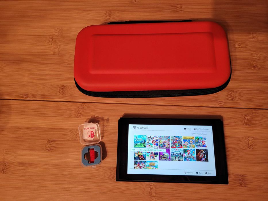 Konsola Nintendo Switch V1 Przerobiona CFW Sam tablet + 128gb Gry Etui