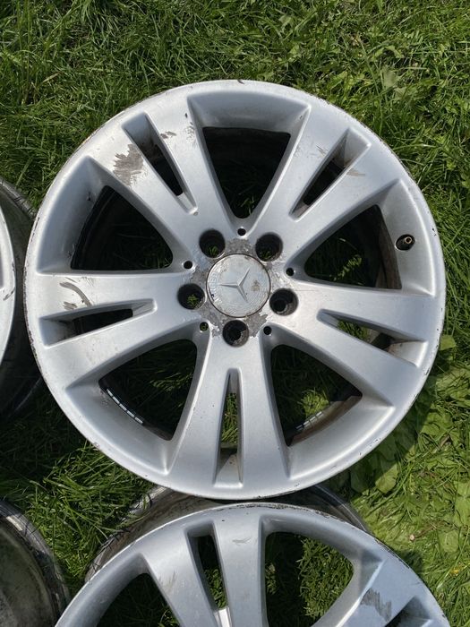Оригінальні диски R17 Mercedes-Benz W204 5x112 ET47 A2044010402