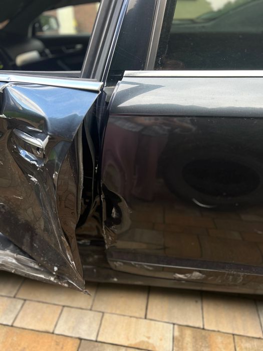 Audi A6C6 quatro 3.0tdi uszkodzony