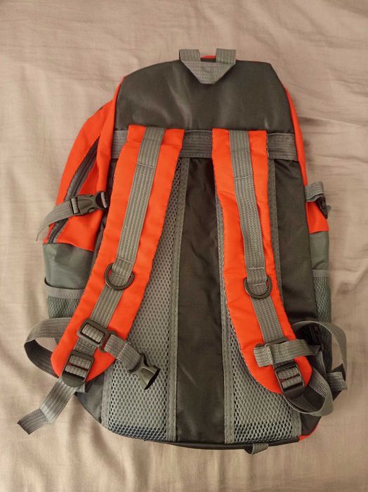 Mochila caminhada Nova