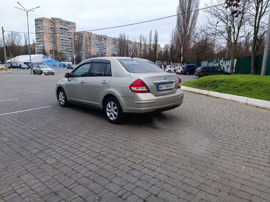 Продам машинку от хозяина