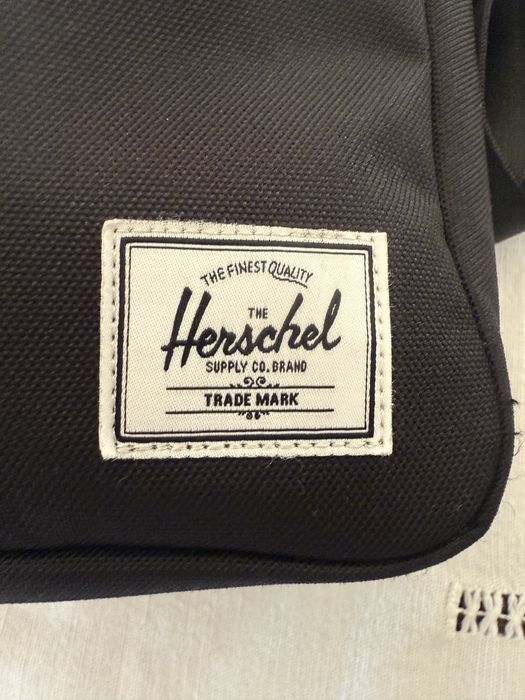 Mala de ombro Herschel