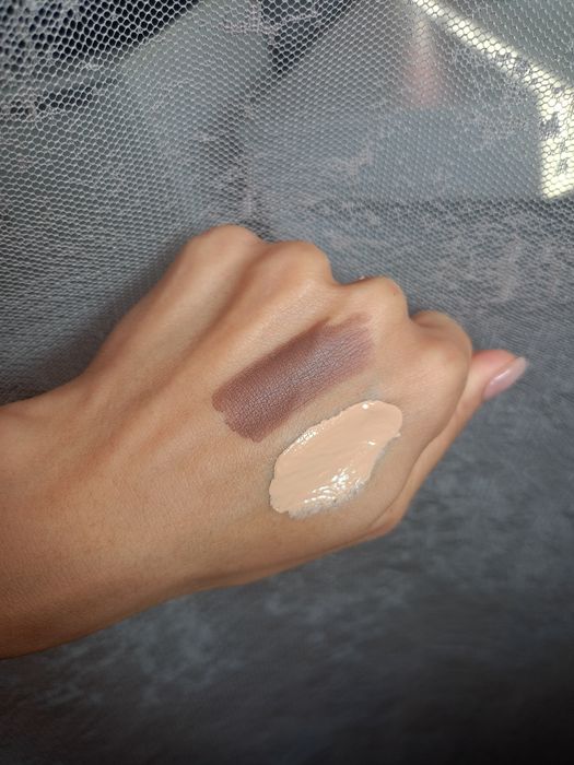 Тональный Charlotte Tilbury, тени L'Oréal
