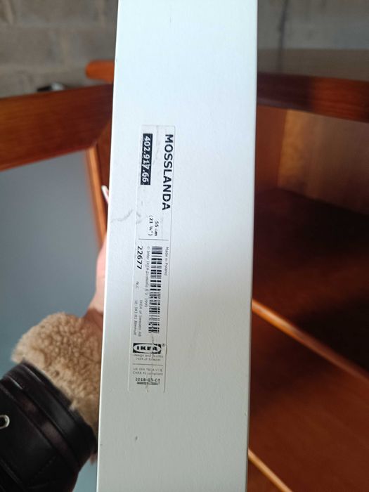 Prateleiras brancas IKEA