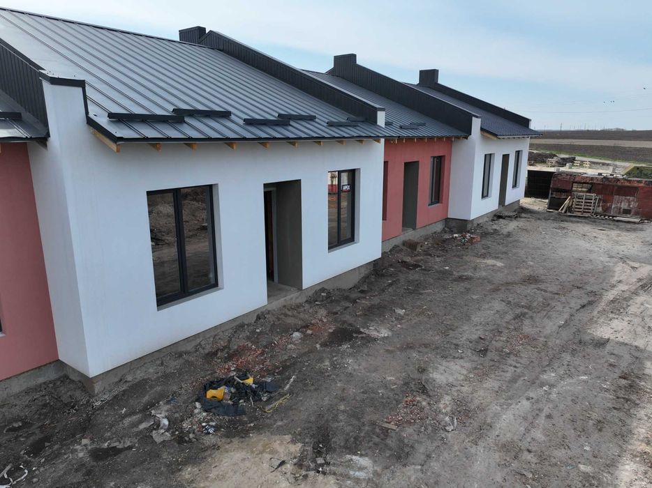 Продам  1поверховий котедж 3 спальні+кухня вітальня 84м2 Льонокомбінат