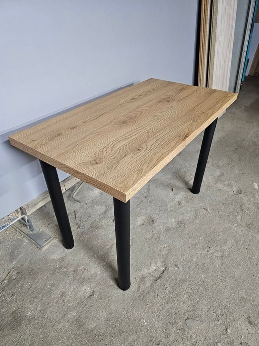 Stół kuchenny Nowy