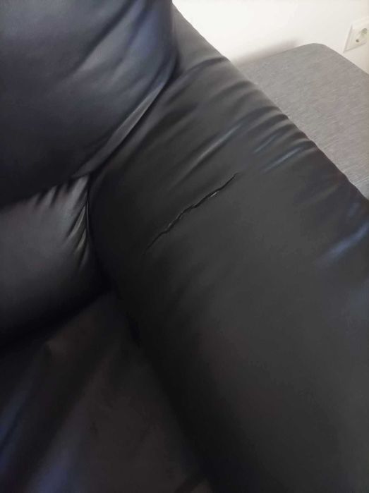 Sofás 2 lugares c/ cama solteiro - 100€ os dois