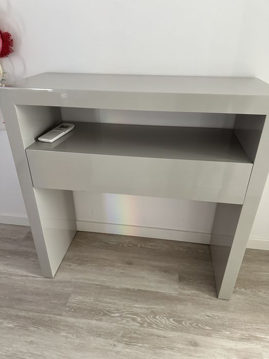 Aparador/Móvel de entrada