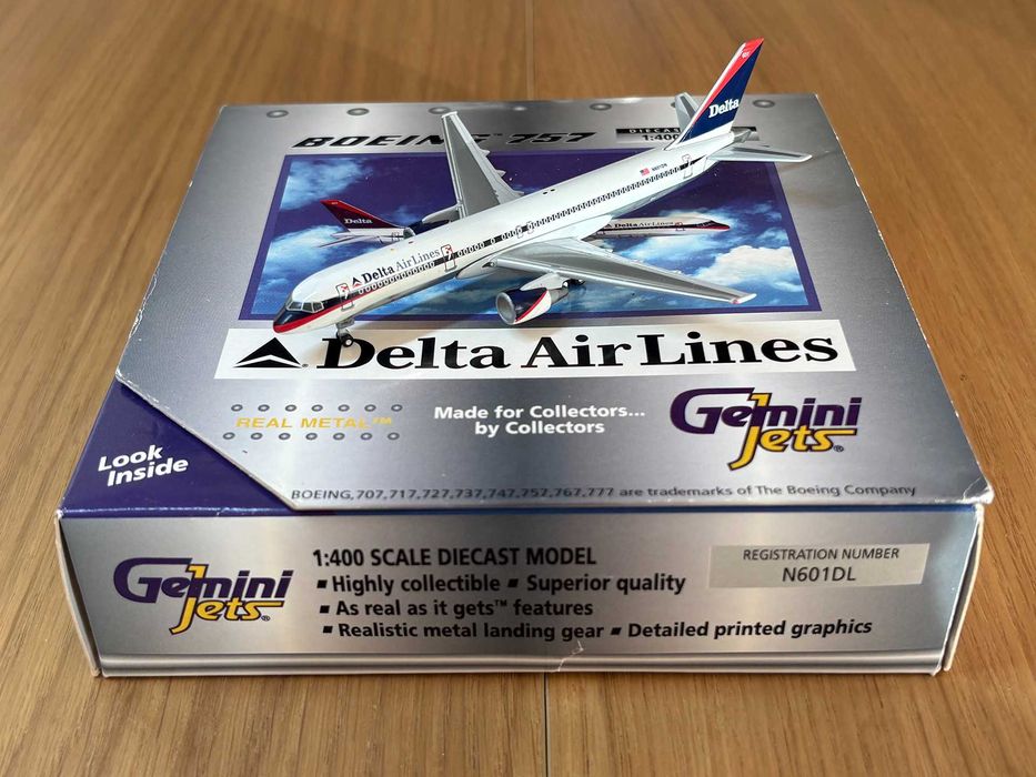 Miniatura Delta Air Lines Boeing 757-200
