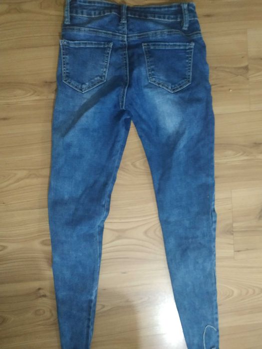Spodnie jeansowe