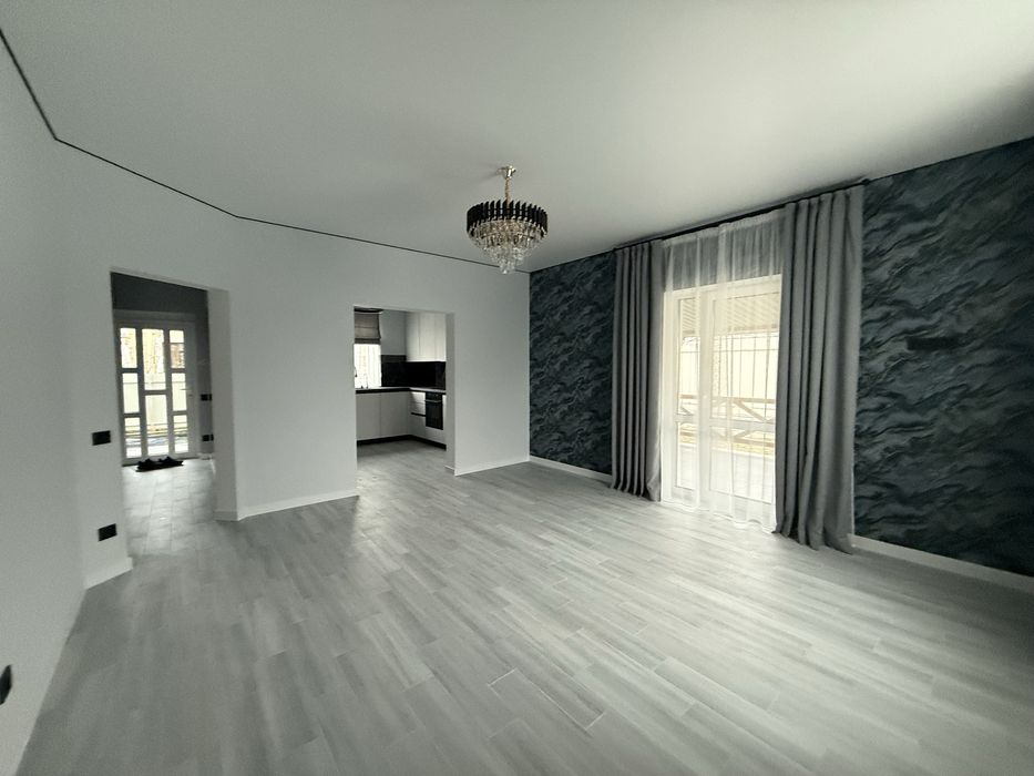 Продам будинок з ремотом