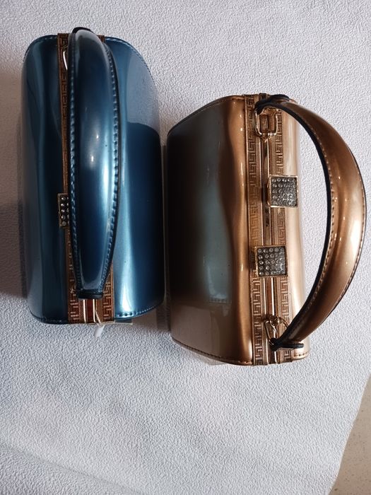 Eleganckie kuferki- wyprzedaż- powystawowe - firmy Valentina