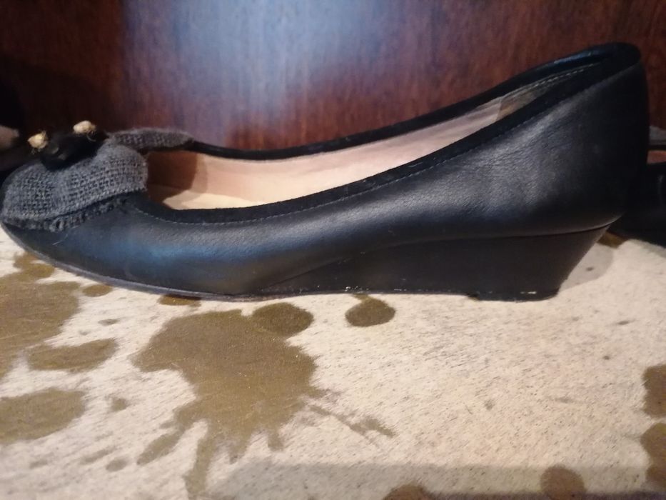 Sapatos de cunha