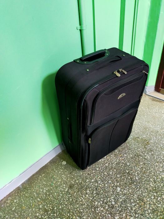 Walizka podróżna turystycznyczna duża Runaway 80l.