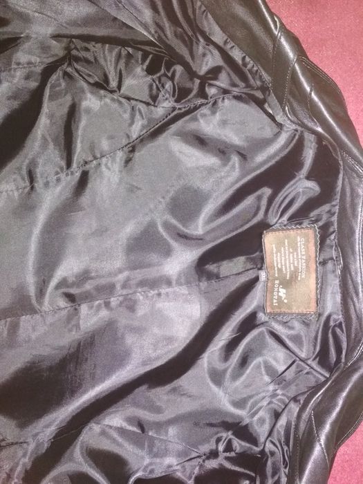 Продам шкіряну куртку