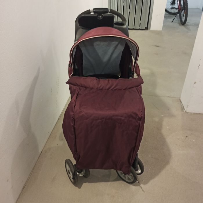 Sprzedam wózek spacerowy