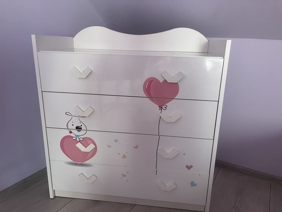 Meble dla dziewczynki