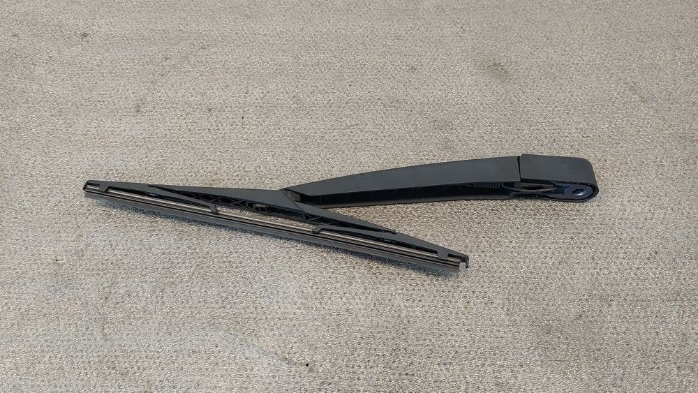 Haste / braço de escova limpa vidros trás OPEL Astra H Caravan (L35)