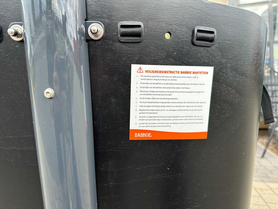 Rower elektryczny z przyczepką przednią RYKSZA cargo riksza