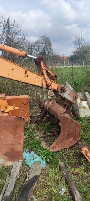 CASE 1088 MAX – podwozie + ramię