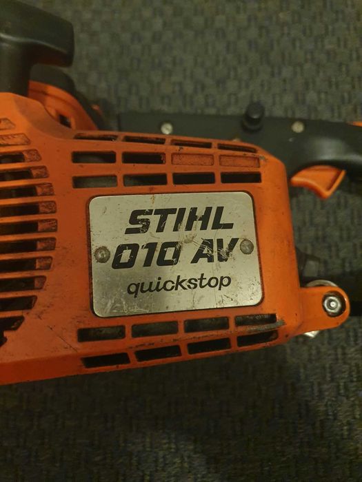 Pila Spalinowa Galeziowka Stihl 010 AV niestestowana
