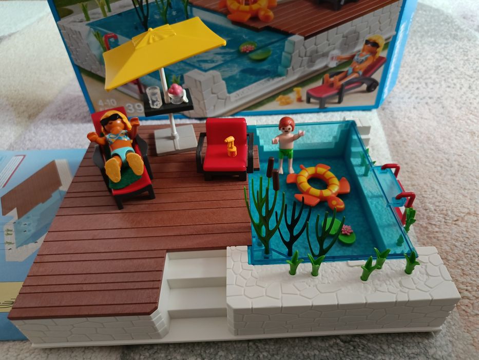 Playmobil city life basen
