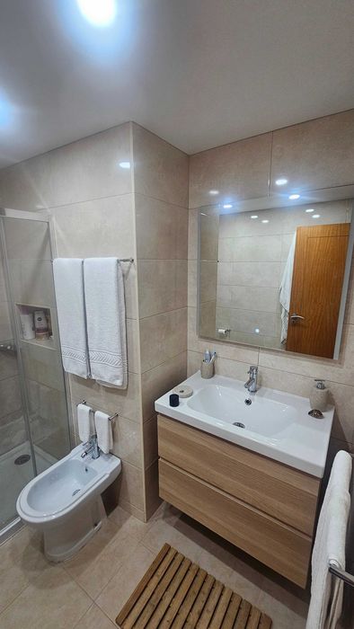 Alugo Quarto Cabedelo - Viana do Castelo