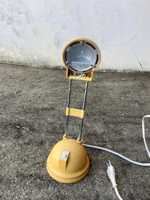 Candeeiro de secretária