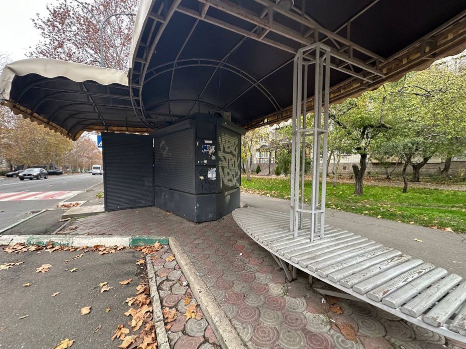 Продам кіоск на Проспекті Миру