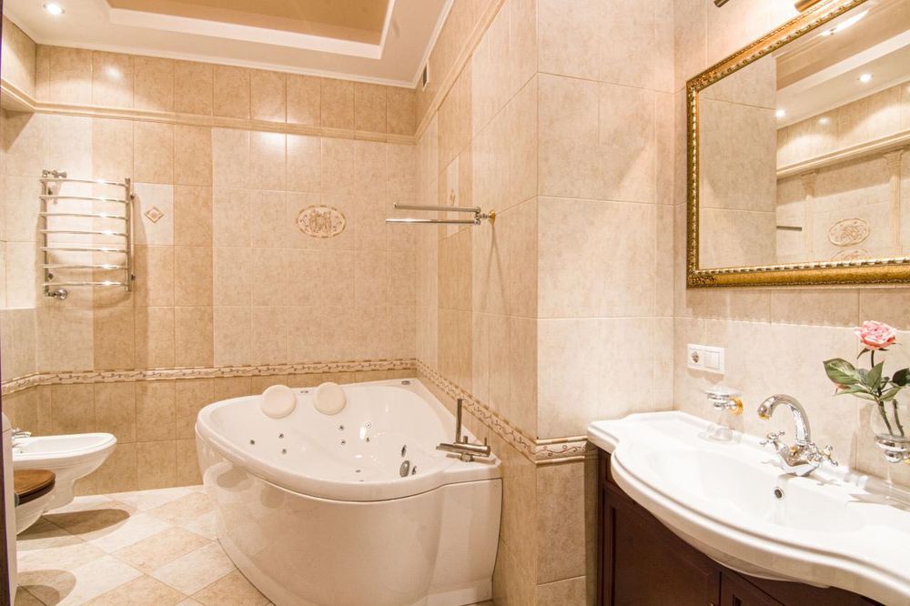 Продаж квартири 245 кв.м. з терасою! 2 поверх, ЖК Чайка, вул Лобановського 21