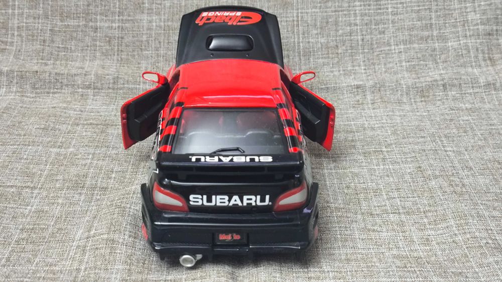 Машинка Subaru Impreza WRX 1/24 Maisto