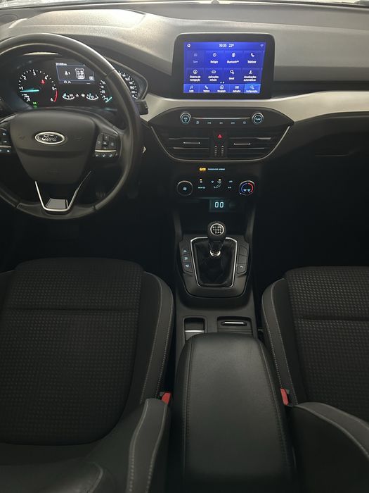 Ford Focus — fotografia 5