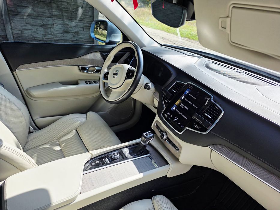 Volvo XC90 INSCRIPTION T6 serwis ASO