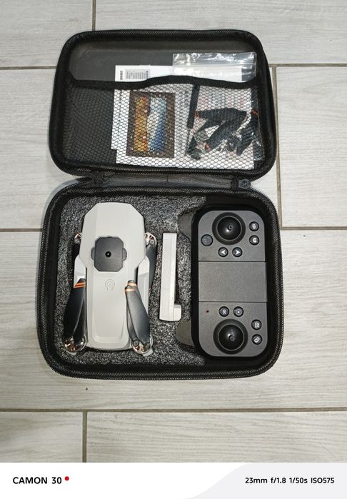 Продам дрон для ребенка