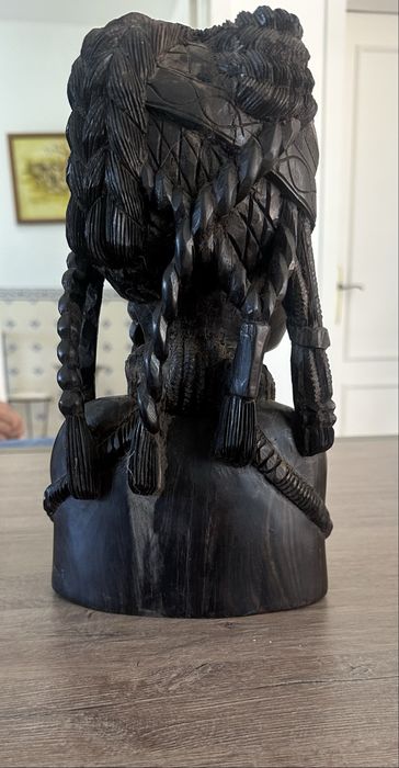 Busto Africano em Ébano genuíno