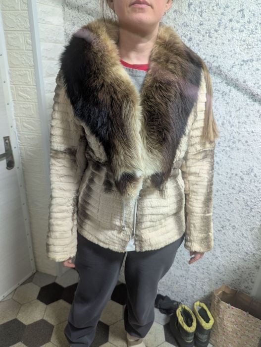 Меховые изделия из Турции шубка песец стриженый и дубленка. Пуховик 44