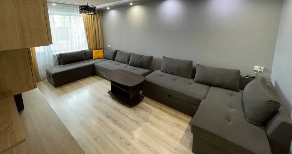 Продажа уютной 3-к. квартиры в центре! 3-я Слободская/Колодезная