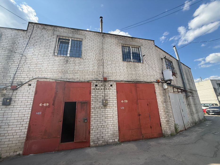 Продаж двоповерхового подвійного гаража в ГК «Бакинський» вул. Бакинська 35а  Шевченківський район
